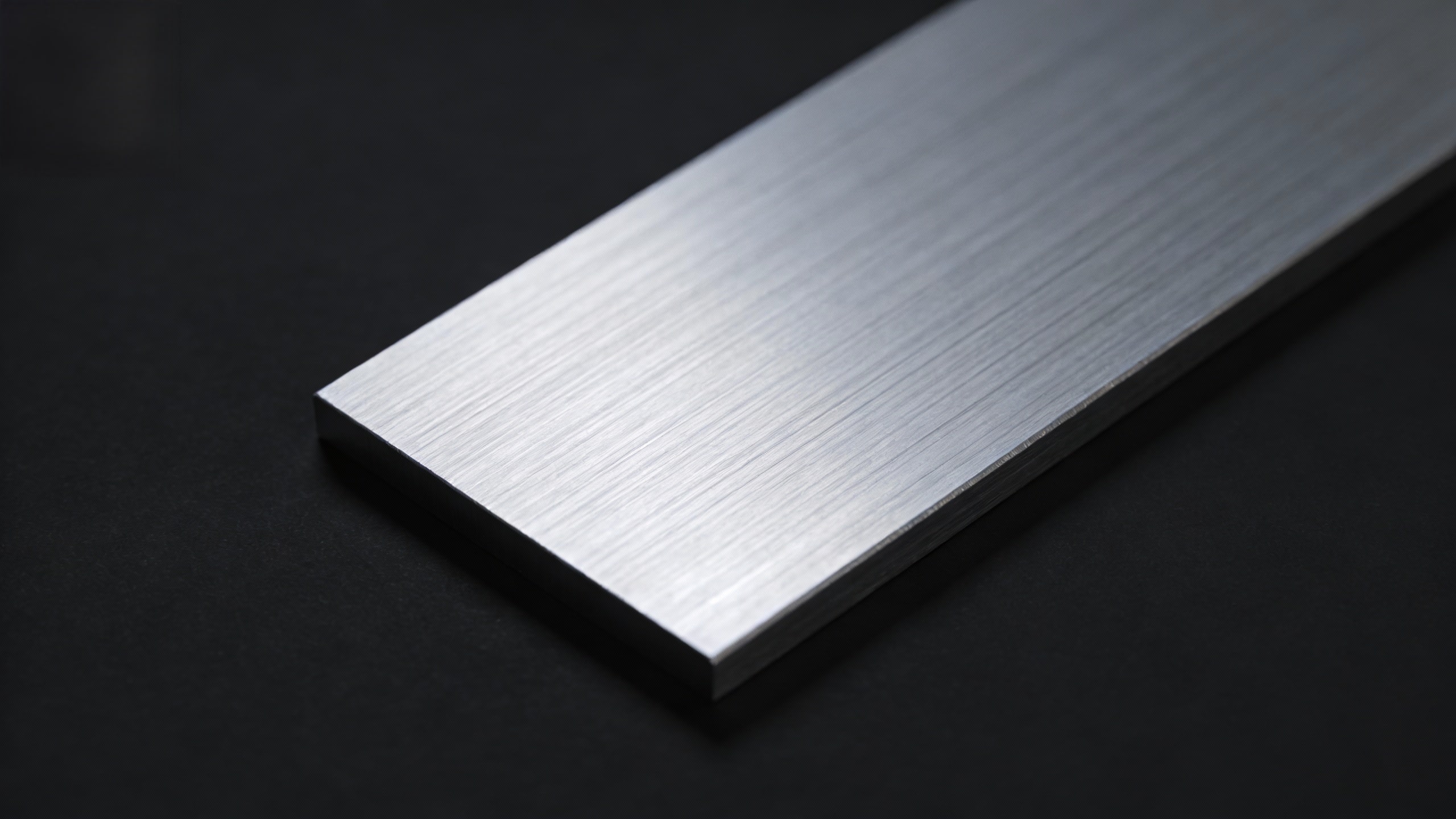 13411555833637613 Aluminum